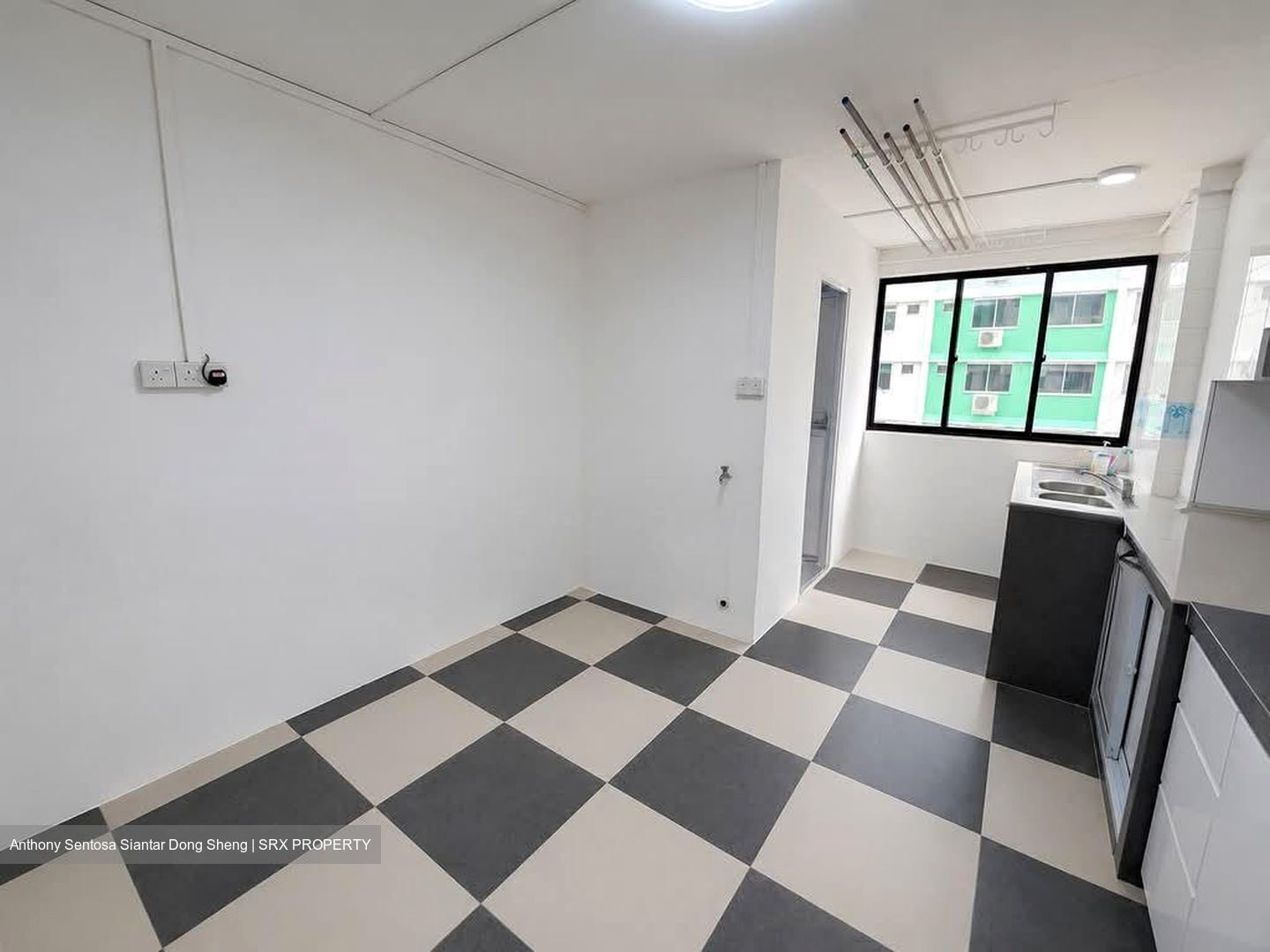 Blk 823 Jurong West Street 81 (Jurong West), HDB 5 Rooms #582240801